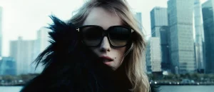 Woman wearing TOM FORD Icon sunglasses