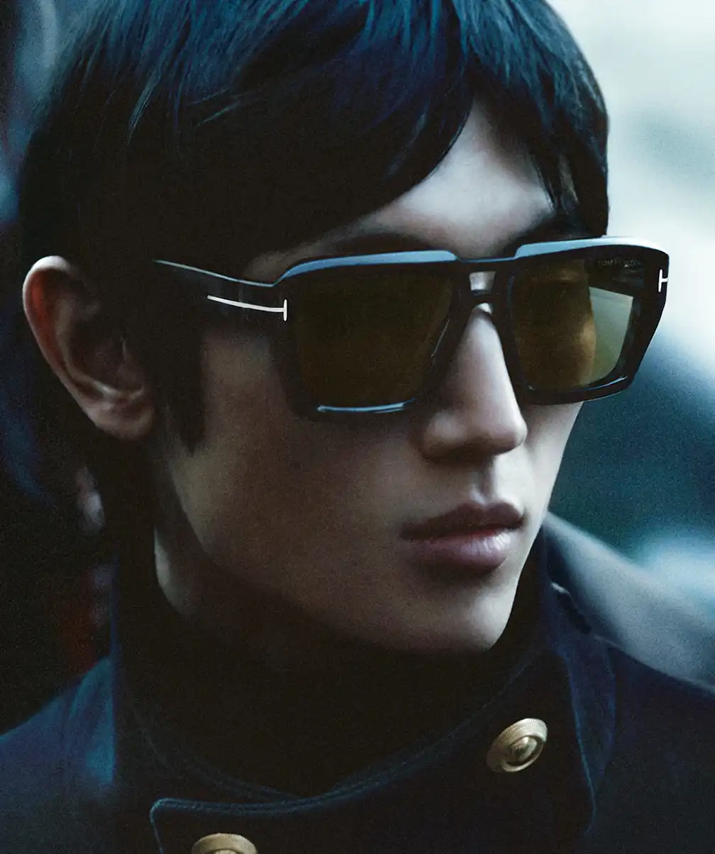 Man wearing TOM FORD Icon sunglasses